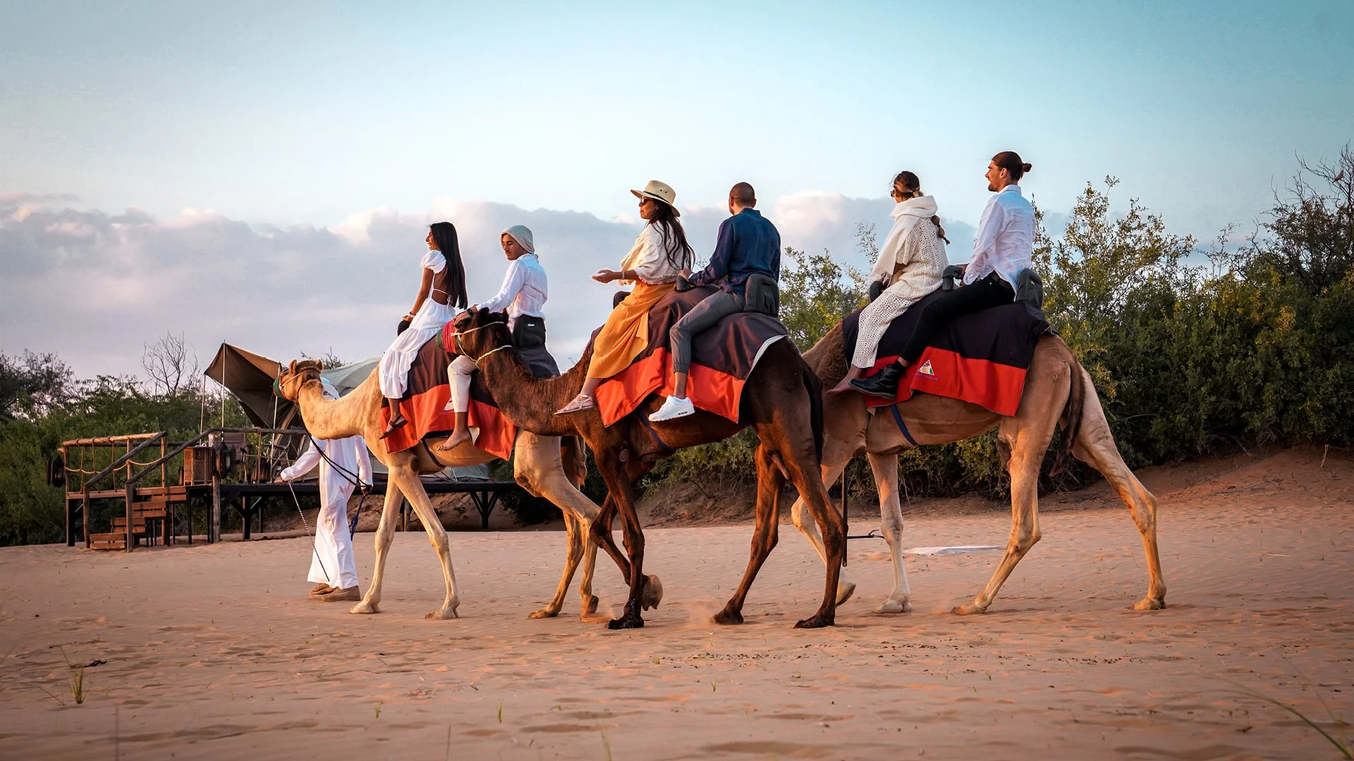 Overnight Desert Safari, , large